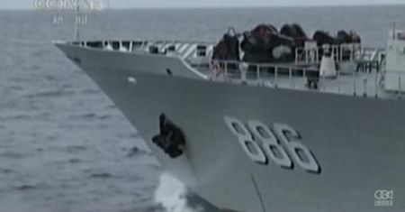 Lot MH370. Chińskie statki szukają szczątków samolotu