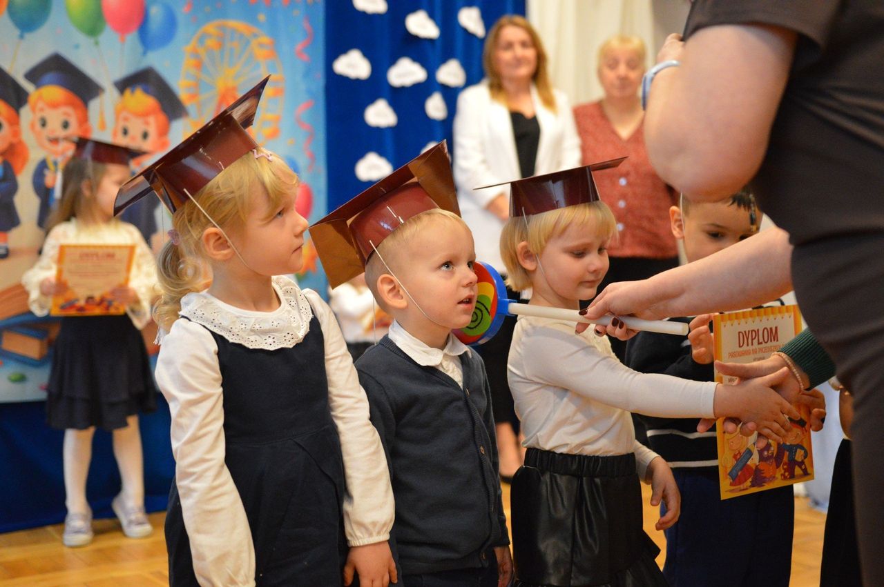 Bełchatów: Pasowanie na przedszkolaka i Montessorka