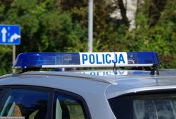 Rozbity radiowóz policji w Wyszanowie. Śledczy wyjaśniają okoliczności