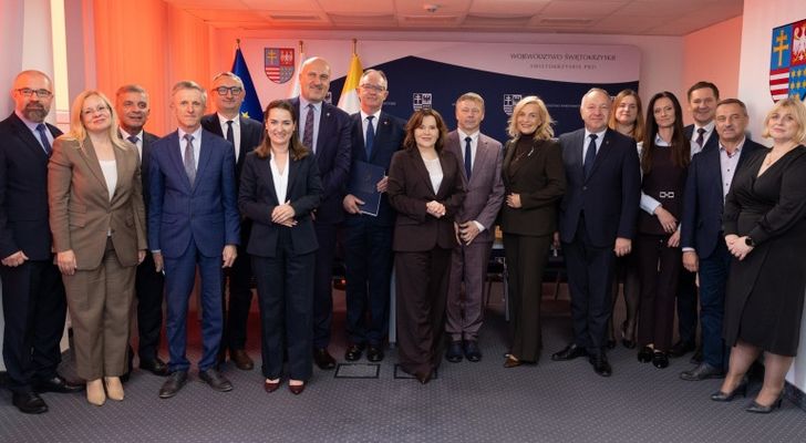 Ponad 30 mln zł dla siedmiu gmin w Świętokrzyskiem. Ostrowiec także na liście