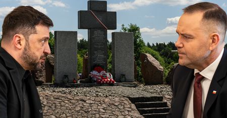 Co z ekshumacjami na Wołyniu? Ekspert: Za późno na spokojną rozmowę