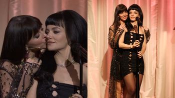 Odziana w bieliźnianą sukienkę Dakota Johnson sprzedaje całusy Lily Allen w "Saturday Night Live" (ZDJĘCIA)