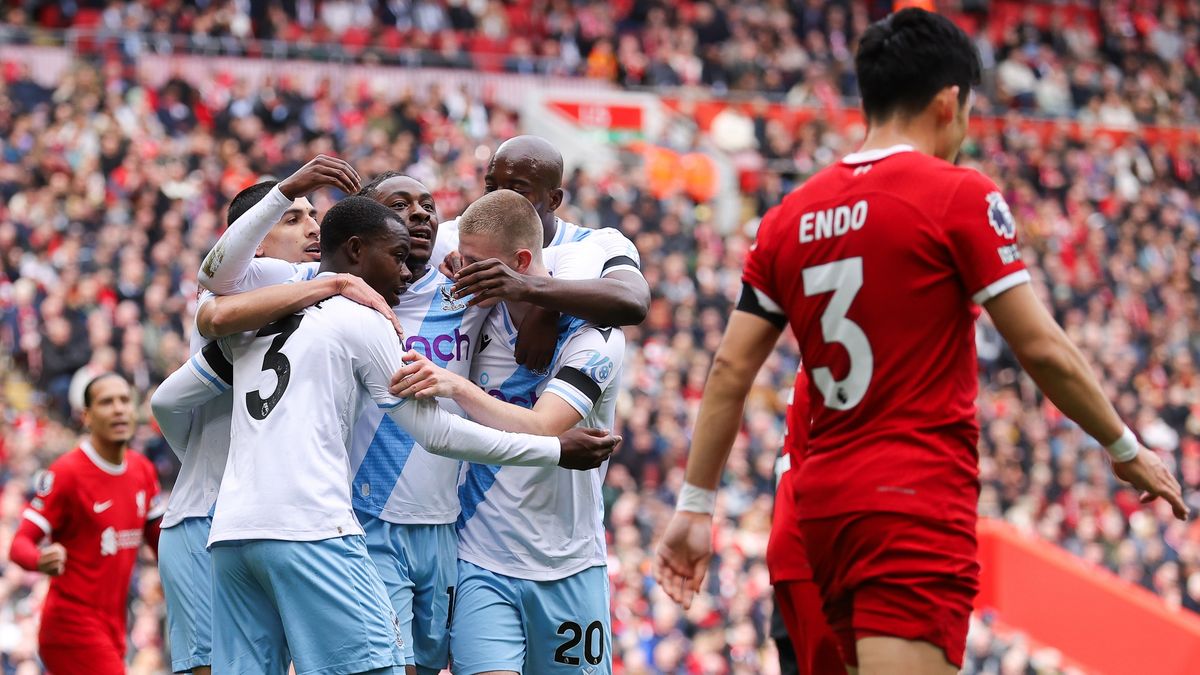 Zdjęcie okładkowe artykułu: Getty Images / James Gill / Na zdjęciu: Liverpool sensacyjnie przegrał na Anfield z Crystal Palace