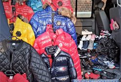 Wrocław. Podrabiana odzież na targowisku. Straty producentów sięgają 600 tys. zł