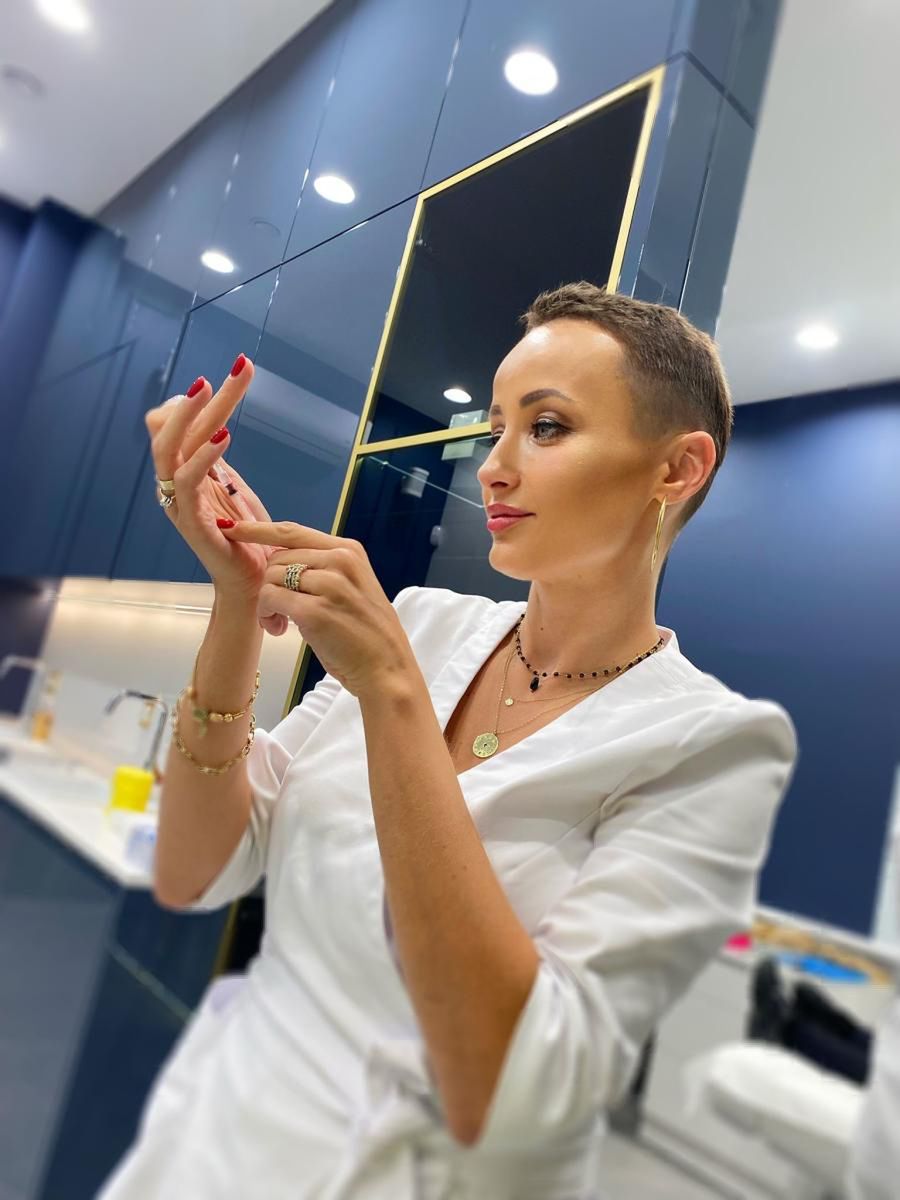 &quot;Powiedziałam sobie: 'idę dalej, ale już taka, jaka jestem'. Potem pomyślałam, że opowiem swoją historię w social mediach&quot;