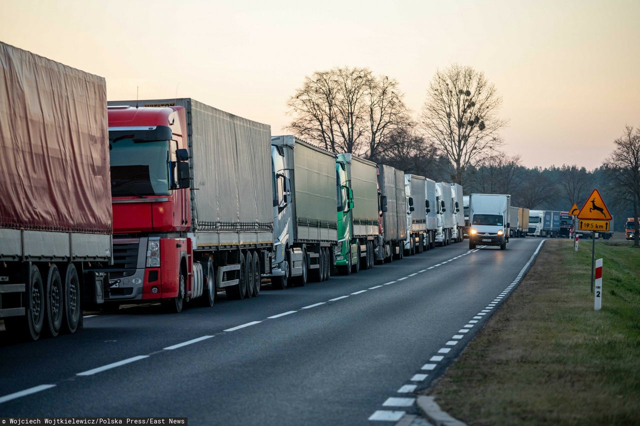 Sankcje odbiją się na polskich firmach. "Same tego nie udźwigną"