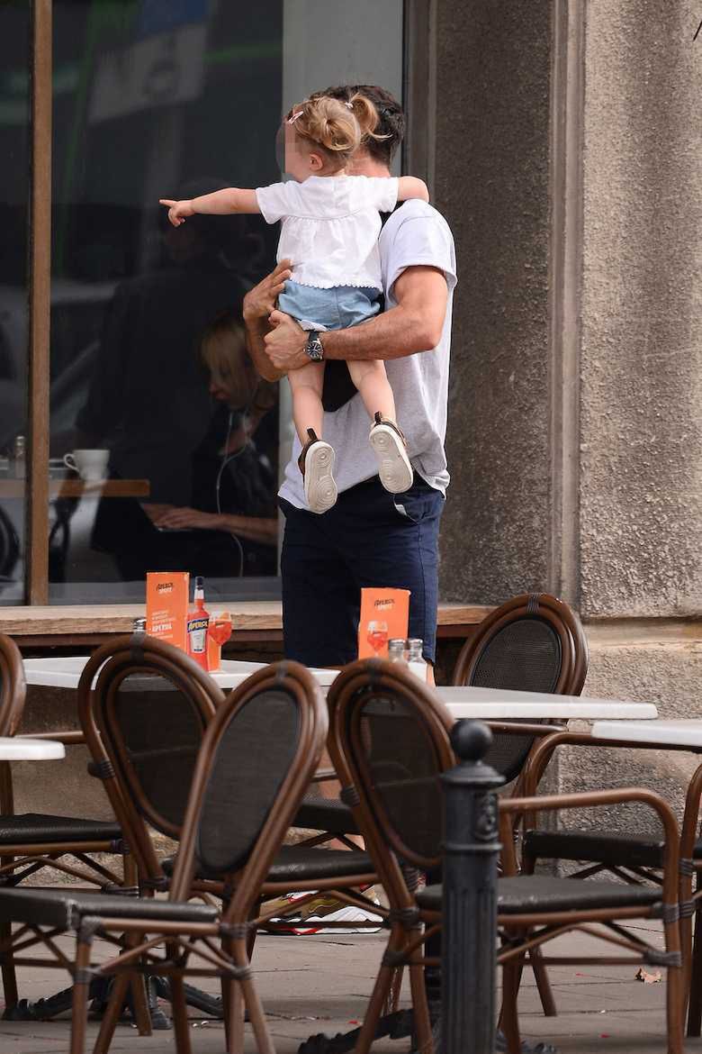 Robert Lewandowski z Klarą na obiedzie