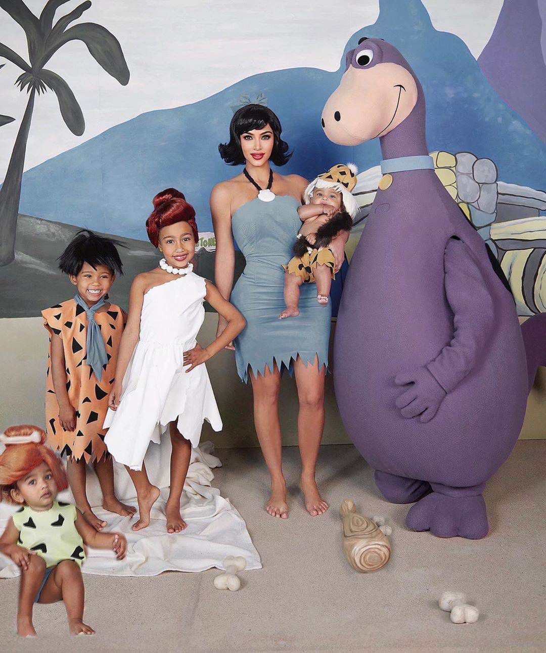 Kim Kardashian z dziećmi - Halloween 2019