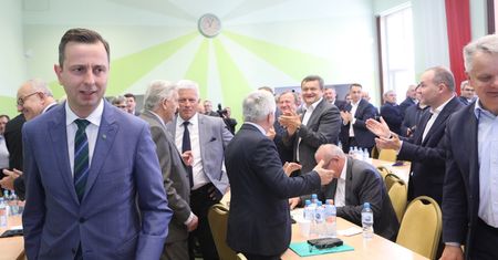 PSL podzielony ws. wyborów. "Rozważamy wszystkie opcje"