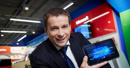 Komputronik zarobił ponad 13 mln zł. Wciąż nie wiadomo, czy zniknie z giełdy