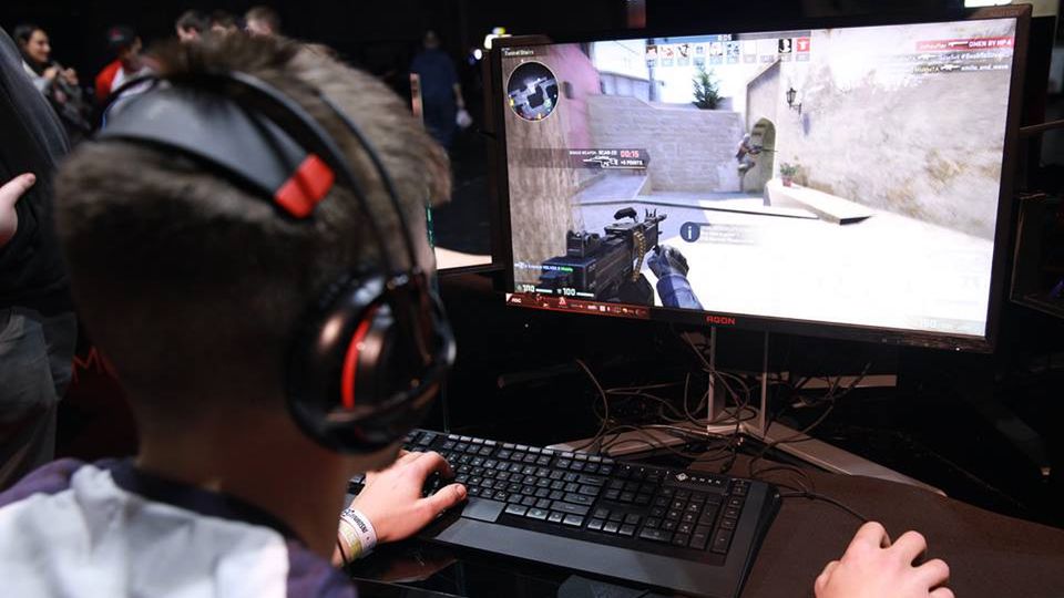 Monitor dla gracza - 27 cali - porównanie 1