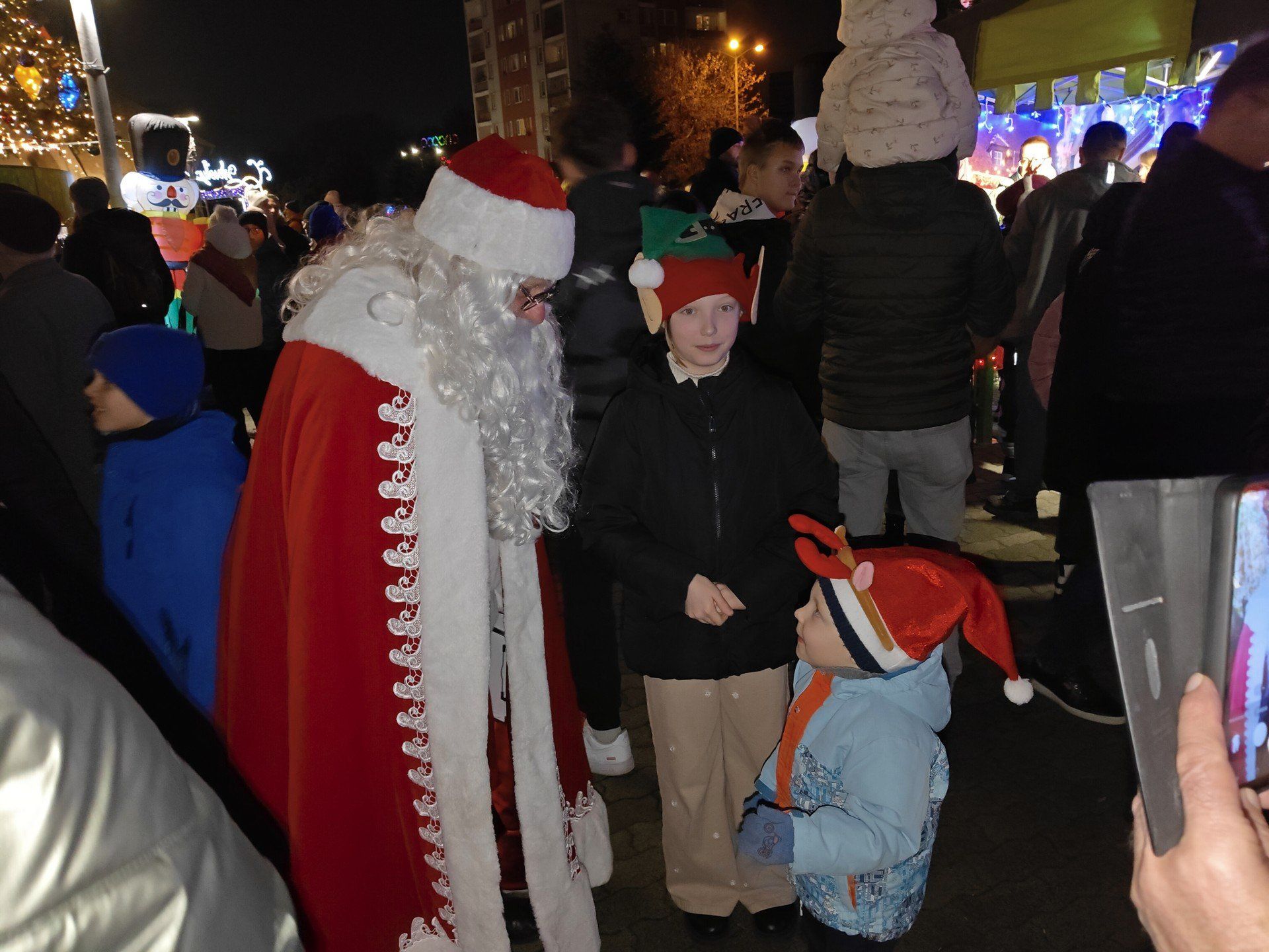 Przewijaj w dół, aby przejść do następnych zdjęć!