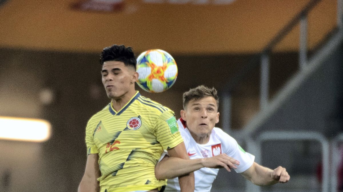 PAP / Grzegorz Michałowski / Na zdjęciu: Brayan Vera (z lewej) i Serafin Szota (z prawej)