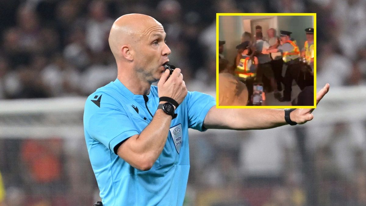 Anthony Taylor, w ramce eskortowany sędzia przez ochronę