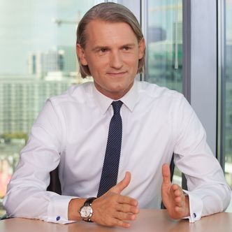 Dyrektor S&P tłumaczy podniesienie perspektywy ratingowej Polski. "Zagrożenie się zmniejszyło"