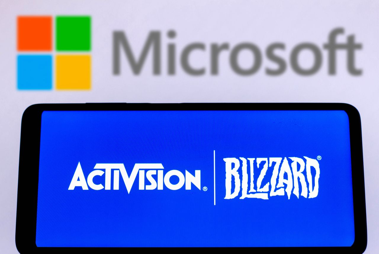 Microsoft przejmuje Activision Blizzard (Photo Illustration by Rafael Henrique/SOPA Images/LightRocket via Getty Images)