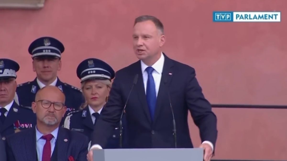 Andrzej Duda wygłosił przemówienie na temat policji oraz dostępu do broni. Nie przypadło ono do gustu internautom