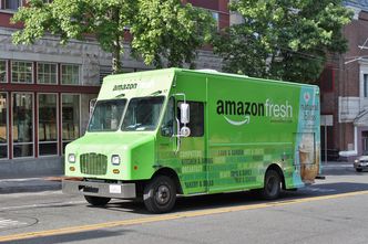 Amazon pracuje nad "Uberem logistyki". Nowa aplikacja będzie łączyć przewoźników i klientów