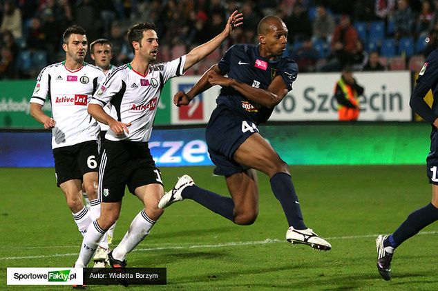 Brazylijczyk przeniósł się do Pogoni Szczecin właśnie z kieleckiego klubu