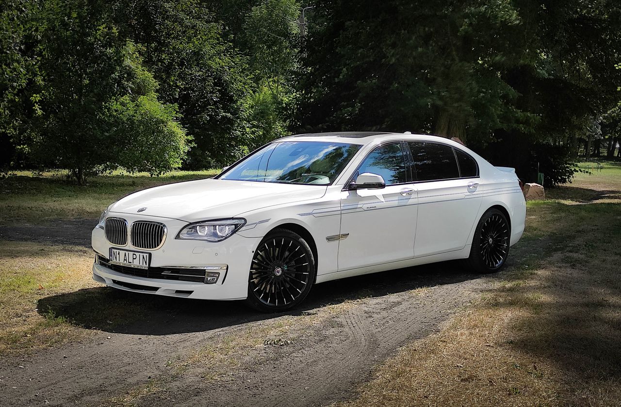 Alpina B7 to znacznie więcej niż BMW na sterydach. Łączy sprzeczności, jak nic innego