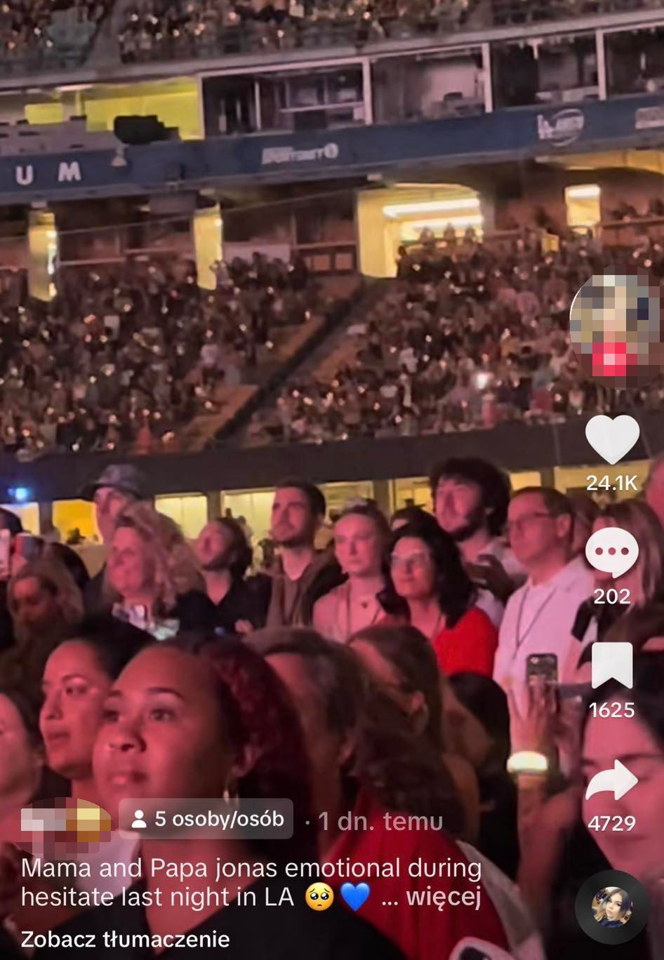 Joe Jonas płacze na koncercie