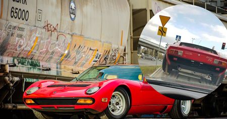 Niezwykłe lamborghini miura przyłapane w Warszawie. Trafi do polskiej kolekcji