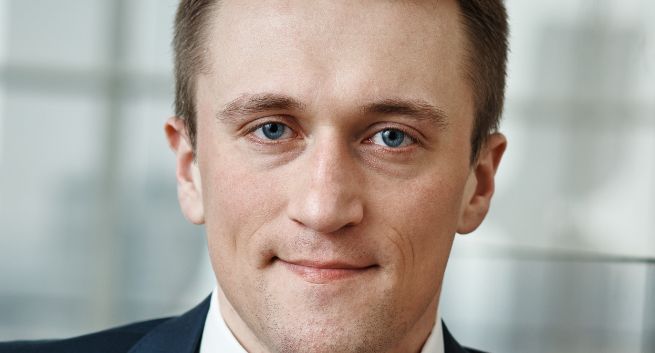 Dominik Modrzejewski: z PKO Banku Polskiego do Clue PR