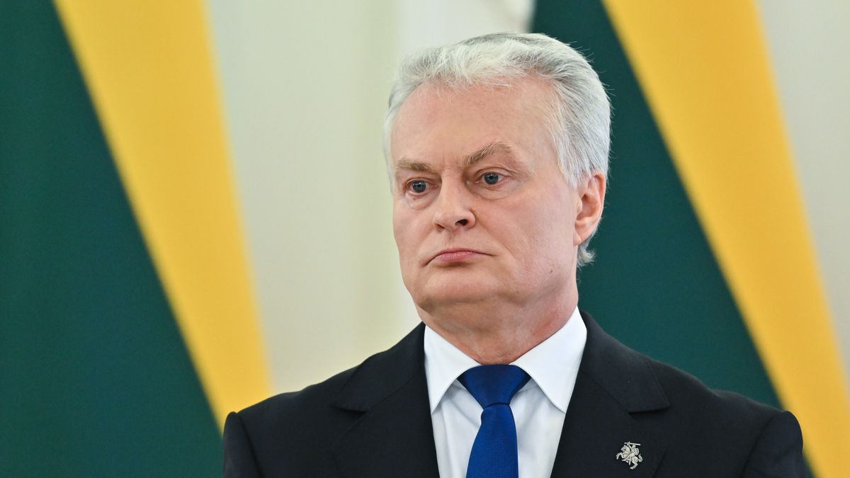 Gitanas Nauseda
Wilno, Litwa, 22.05.2025. Prezydent Litwy Gitanas Nauseda na wsp�lnej konferencji prasowej z kanclerzem Niemiec w Wilnie, 22 bm. W trakcie wizyty w stolicy Litwy kanclerz Niemiec b�dzie m.in. uczestniczy� w inauguracji Niemieckiej Brygady Pancernej. (aldg) PAP/Valdemar Doveiko
Valdemar Doveiko
dyplomacja, Niemcy, niemiecki, polityk, polityka, wizyta, zagraniczna, inauguracja, briefing prasowa, konferencja prasowa, konfernecja prasowa, Niemiecka Brygada Pancerna, portret