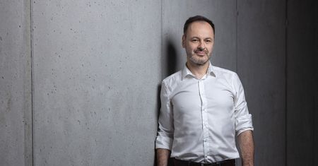 Wojna zapełniła hotele. Teraz wrócili turyści, ale skracają pobyty