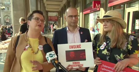 “Polityczne prostactwo”, “reprezentuje interesy Moskwy”. Komentarze po słowach R. Czarneckiego o S. Cichanouskiej