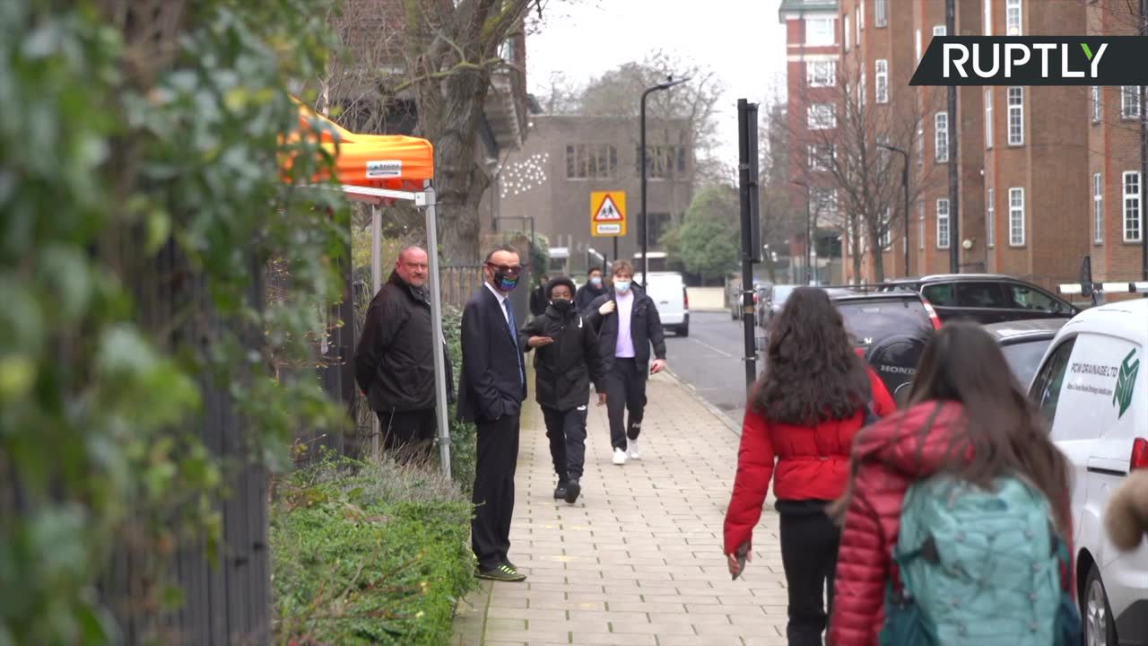 Szkoły w Wielkiej Brytanii ponownie otwarte. Brytyjski rząd nie chce ich już więcej zamykać
