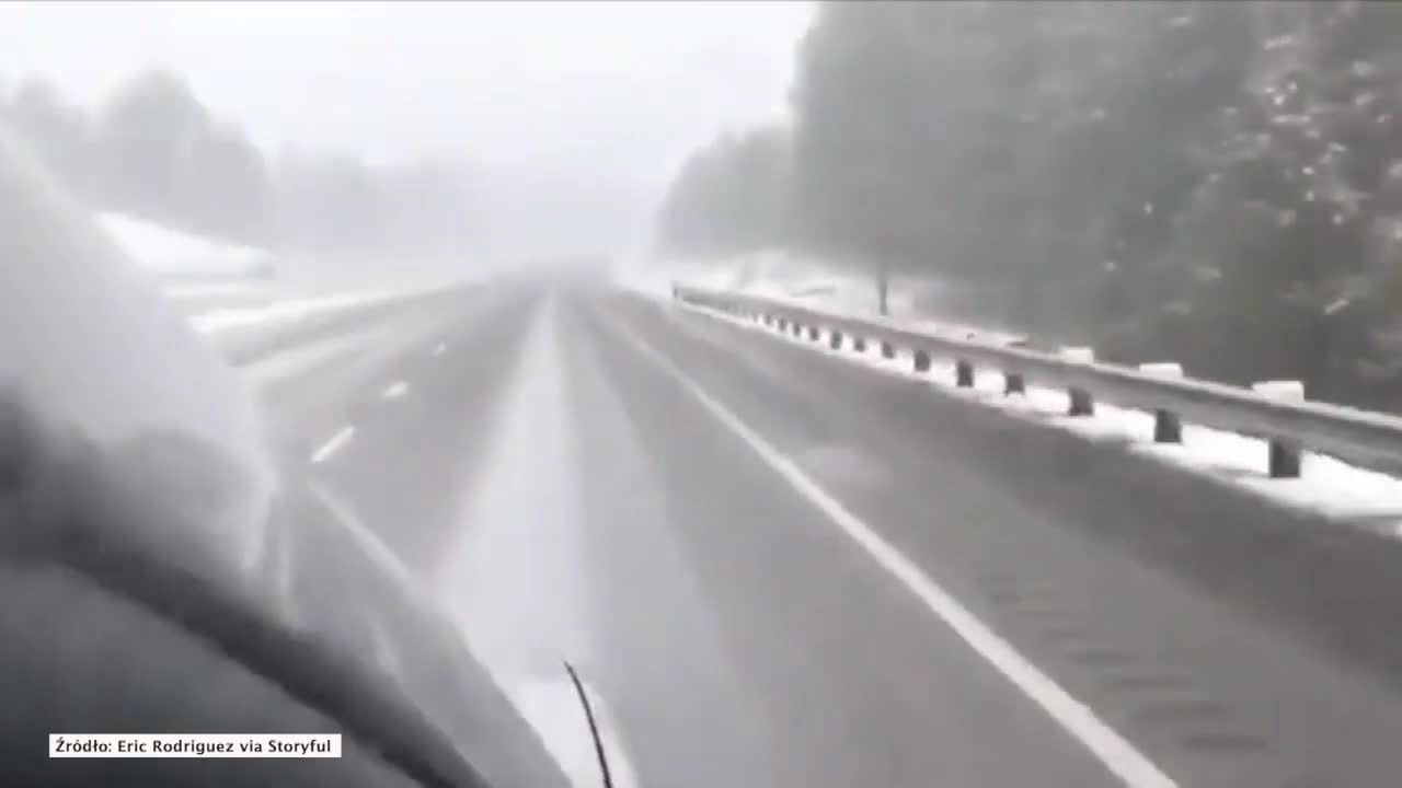 W Japonii śnieg sparaliżował autostrady. Pomogły drony