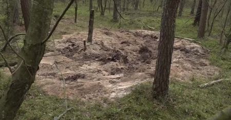 Szczątki rakiety pod Bydgoszczą. Prokuratura Krajowa przejęła śledztwo
