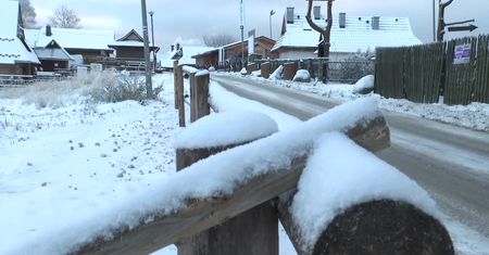 Śnieg i lód w Zakopanem. “Jest gorzej niż zimą”