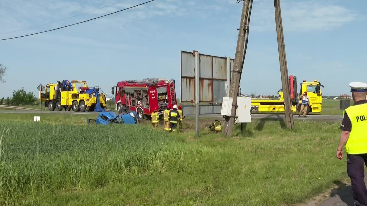 Dwa wypadki i trzy ofiary śmiertelne na DK 15 w Wielkopolsce