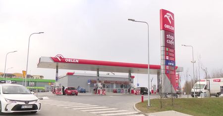 Problemy klientów stacji benzynowej w Koszalinie. Zatankowali paliwo, ich auta zaczęły się dławić
