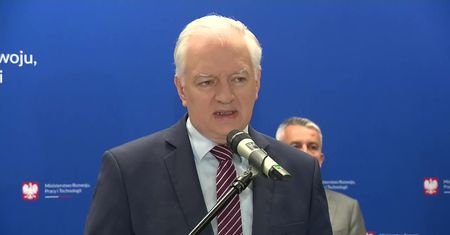 Szef Porozumienia stawia ultimatum ws. ustawy anty-TVN: Ta poprawka gwarantuje wolność mediów i pluralizm
