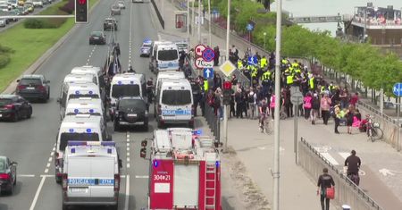 Aktywiści Extinction Rebelion protestowali w Warszawie. Domagają się zmiany planów klimatycznych