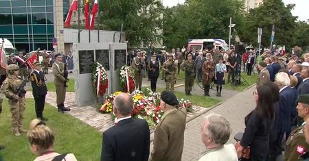 W Warszawie uczczono 77. rocznicę wyzwolenia przez powstańców “Gęsiówki”
