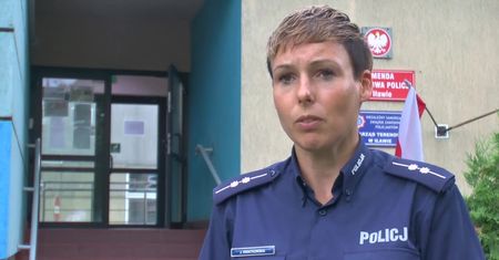 Policjantka uratowała dziecko, które dławiło się ciastkiem.