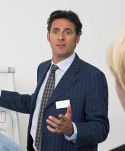 Nowy szef - nowa miotła?