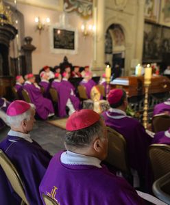 "Kościoły enklawą bez obostrzeń na Wielkanoc". Padły jeszcze mocniejsze słowa