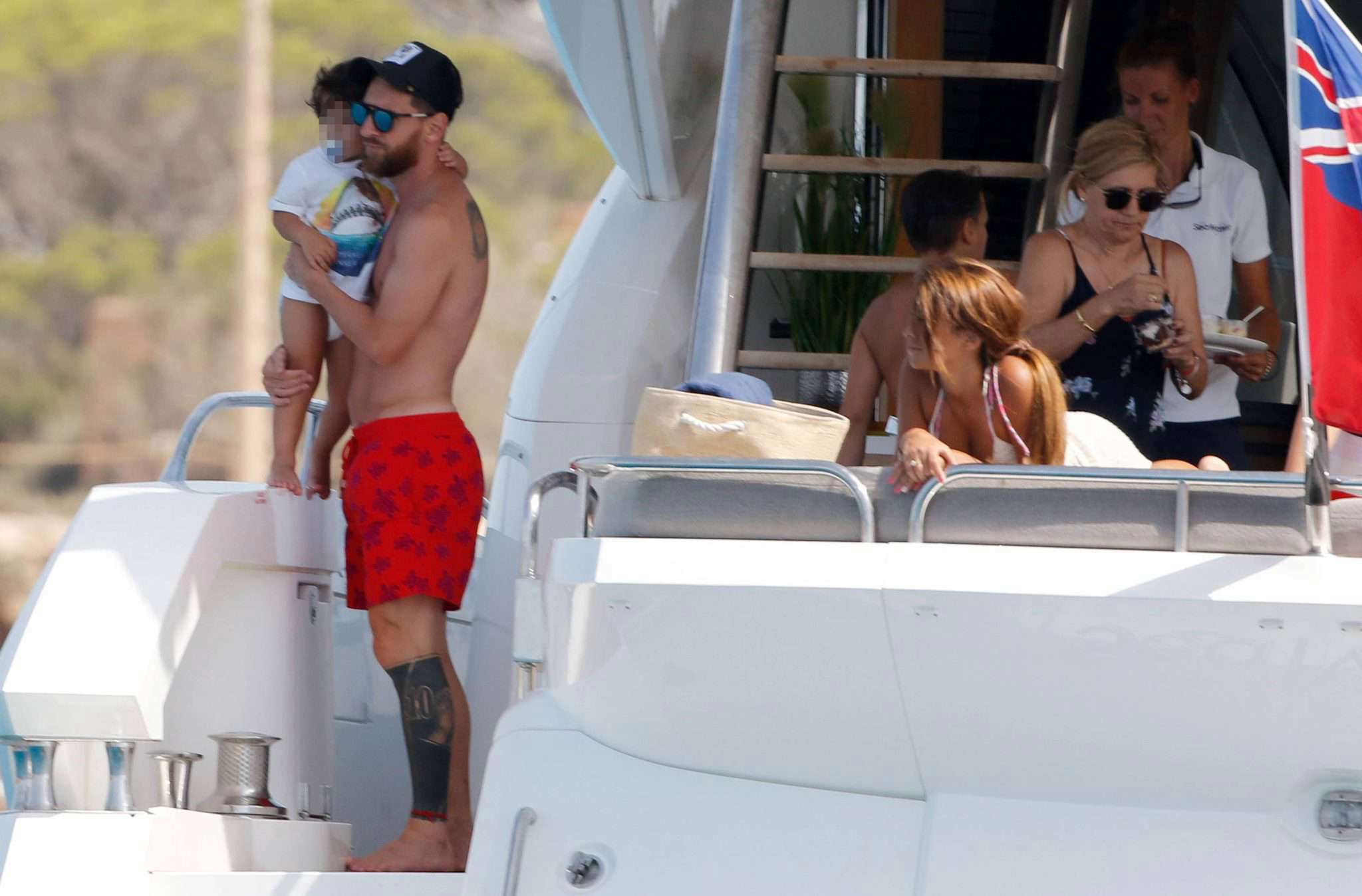 Leo Messi z rodziną na Ibizie