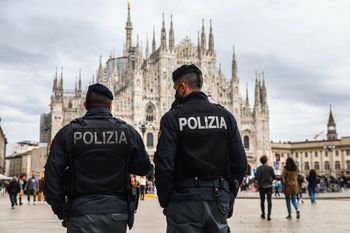 Ciało 21-letniego Polaka znalezione w Mediolanie. Spadł z wysoka