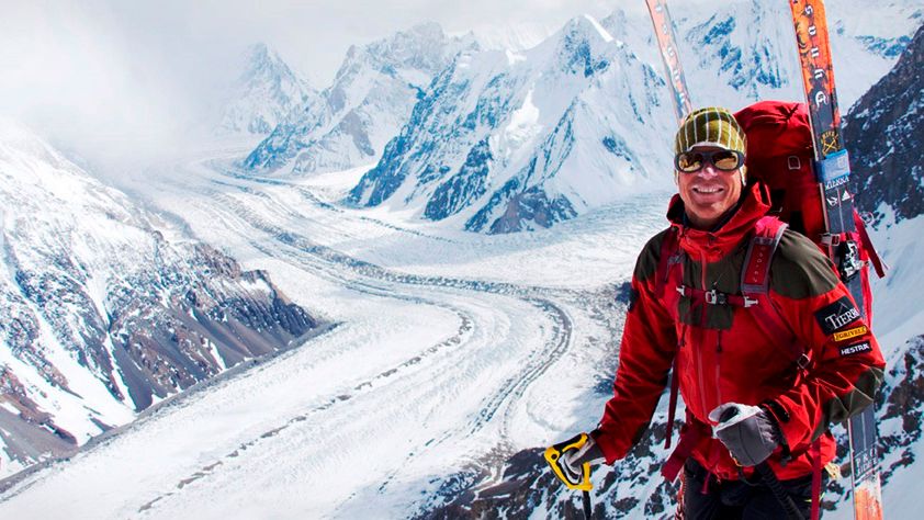 Zdjęcie okładkowe artykułu: Facebook /  / Fredrik Ericsson podczas drogi na K2.
