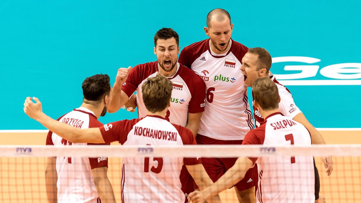 radość Polaków ze zdobytego punktu w meczu grupy D mistrzostw świata siatkarzy z Bułgarią w Warnie