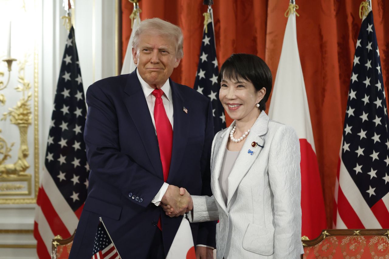 Działo się w nocy. Trump z ważną wizytą, trzęsienie ziemi w Turcji