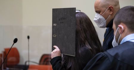 Związane dziecko umarło na palącym słońcu. Jest wyrok