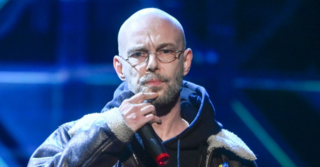 Nietypowy znicz na grobie Pono. Fani pamiętają o raperze