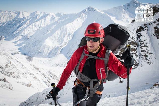 Tomasz Dziobkowski próbował swoich sił na zboczach Nanga Parbat. Fot. Michał Dzikowski